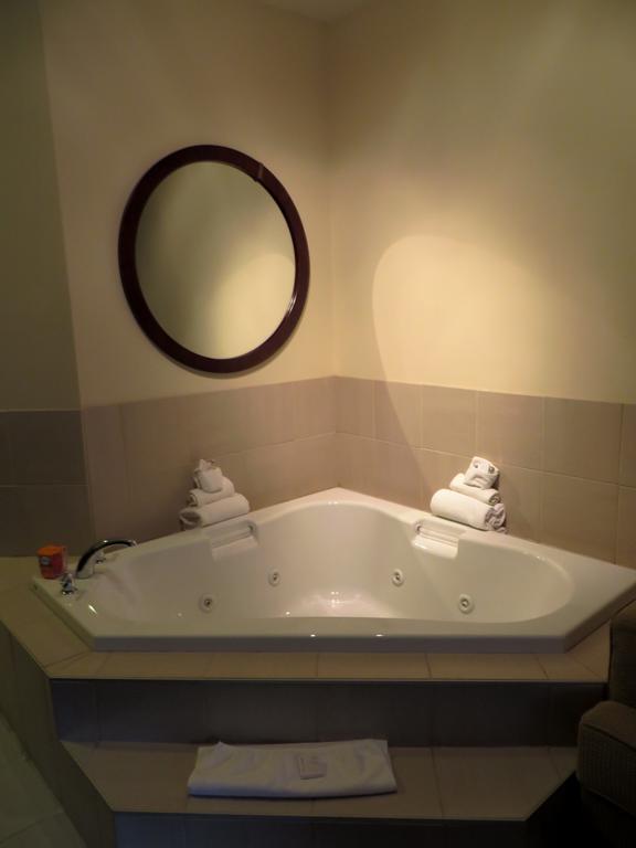 Hudson Hope Sigma Inn & Suites Hudson'S Hope מראה חיצוני תמונה