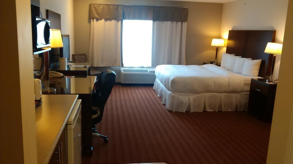 Hudson Hope Sigma Inn & Suites Hudson'S Hope מראה חיצוני תמונה